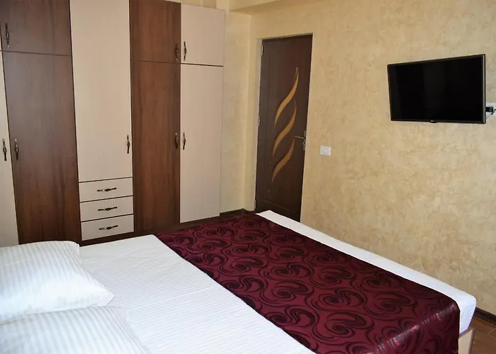 Ovidius - By The شقة *